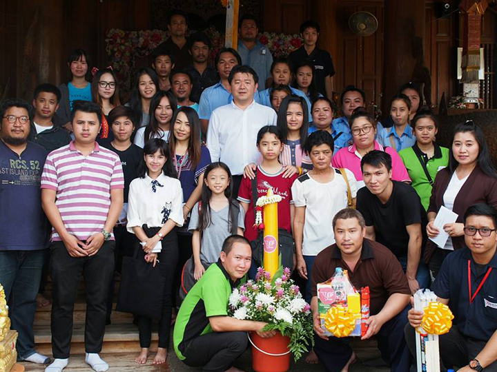 ถวายเทียนพรรษา 59 01